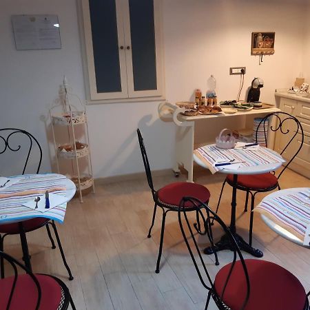 B&B Adriana Paola Kültér fotó